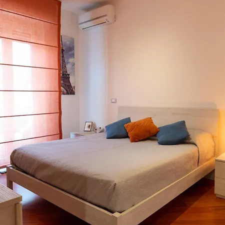 Casa Girina Boutique *